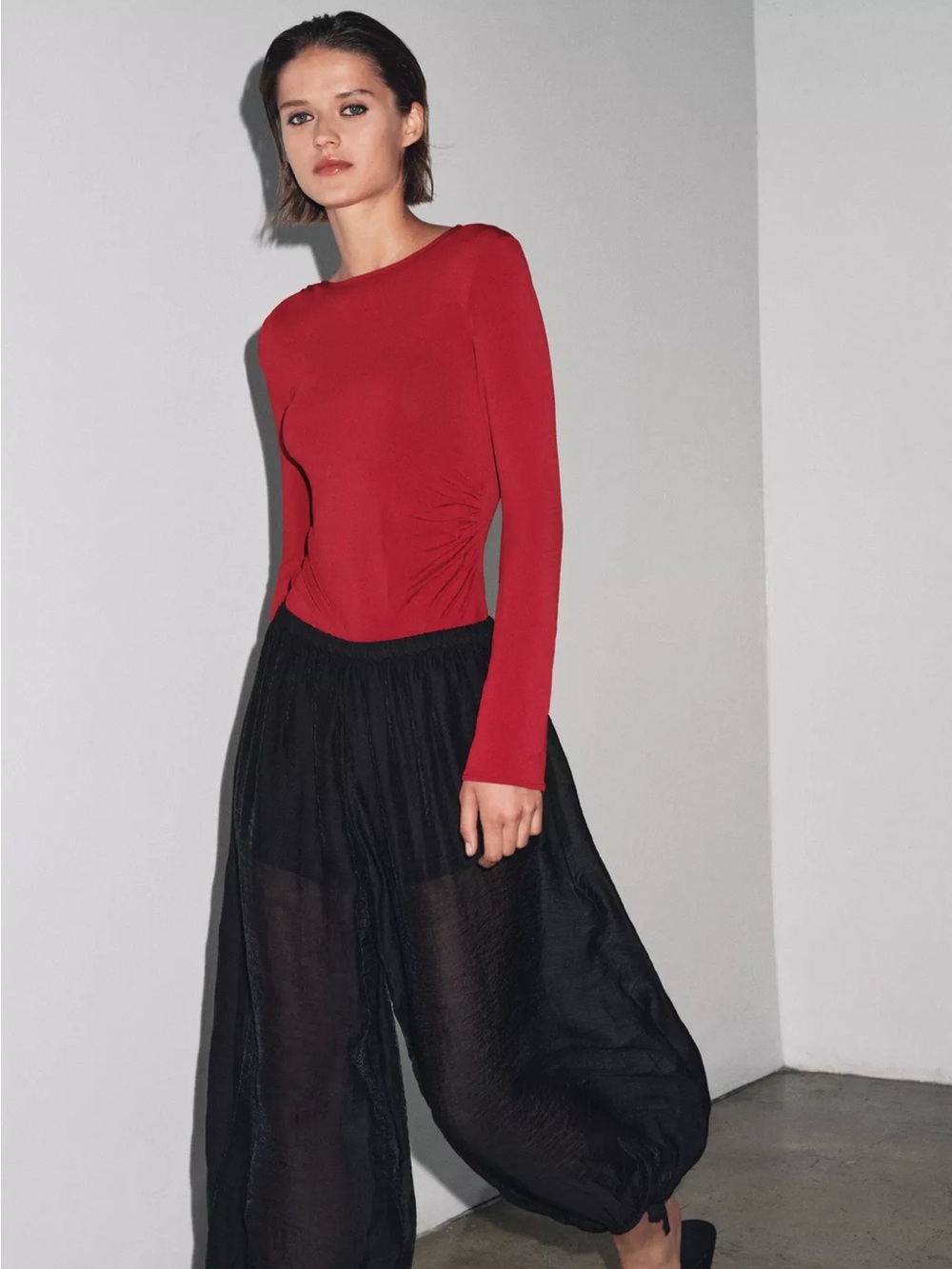 Red Long-Sleeve Fitted Top